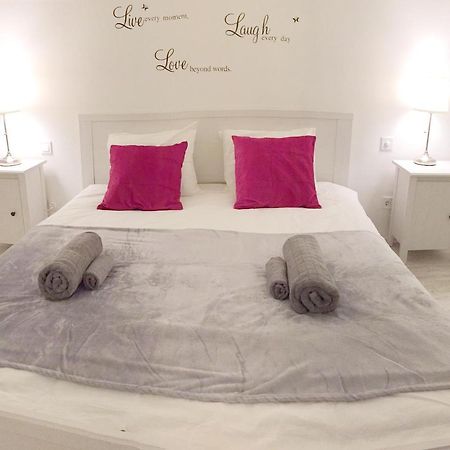 City Center Apartment With Gym & Spa Budapest Ngoại thất bức ảnh