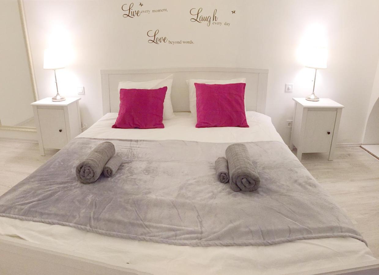 City Center Apartment With Gym & Spa Budapest Ngoại thất bức ảnh